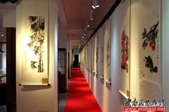 湘情墨韵“白石传人”赵海楠4月21日在东莞办画展