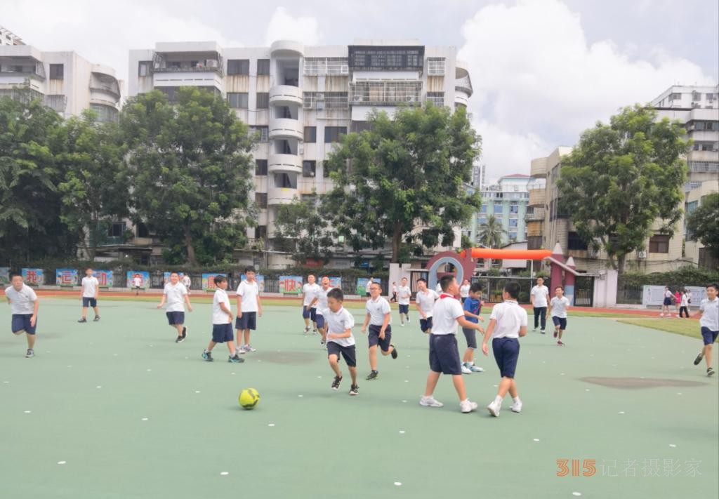 新起点，梦想启动：全国多地中小学迎来开学