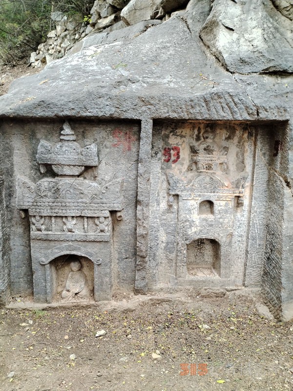 安阳灵泉寺万佛沟与修定寺唐塔